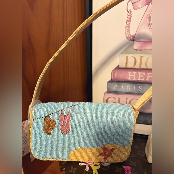 Beaded Beach Scene Shoulder Bag, vacation beach vibes, viral - Picture 3 of 5